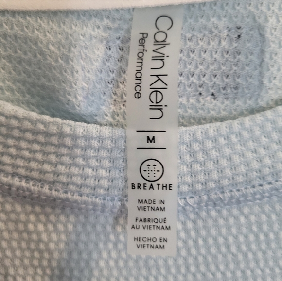 Calvin Klein Performance Tank - Picture 2 of 4